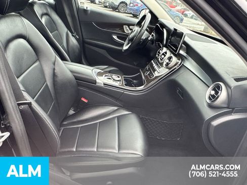 Used 2017 Mercedes-Benz C 300 4MATIC Sedan image 17