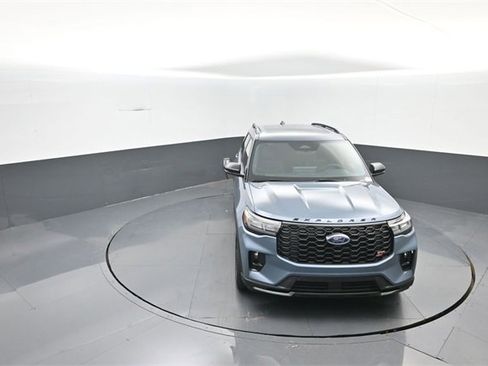 New 2026 Ford Explorer ST w/ Sun And Sound Package image 17