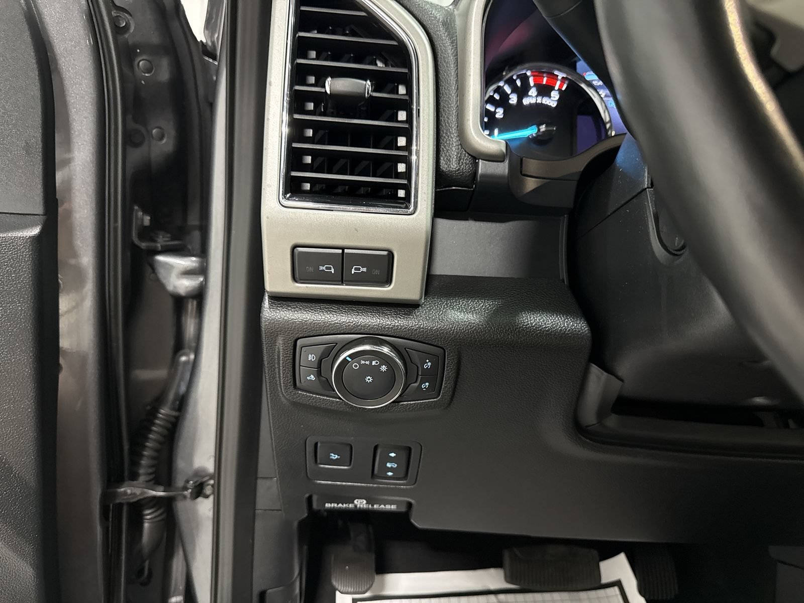 Used 2021 Ford F250 Lariat AWD/4WD image 18