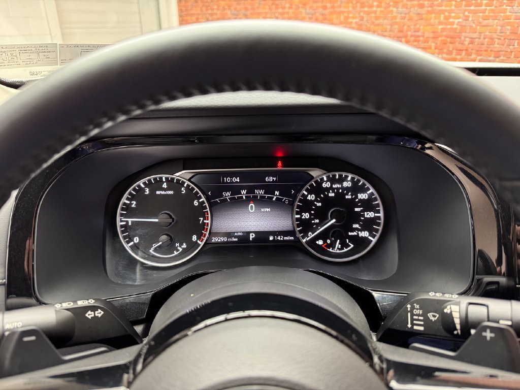 Used 2024 Nissan Pathfinder SL AWD/4WD image 16