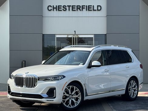 Used 2022 BMW X7 xDrive40i w/ Premium Package AWD/4WD image 1