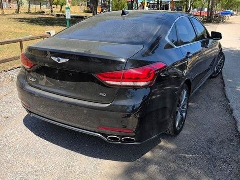 Used 2017 Genesis G80 5.0 Ultimate RWD image 4