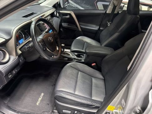 Used 2014 Toyota RAV4 Limited image 5