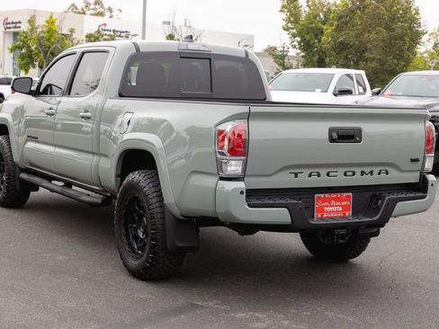 Certified 2022 Toyota Tacoma TRD Sport w/ Technology Package RWD image 7