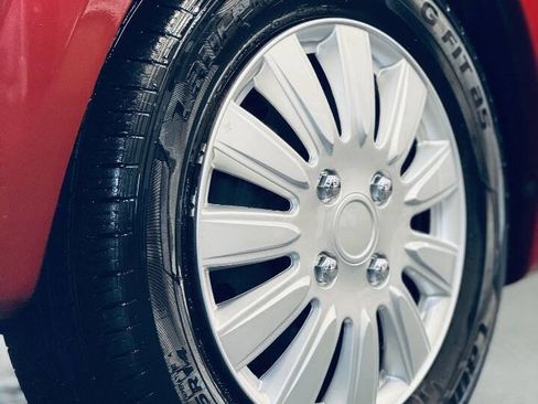 Used 2009 Chevrolet Aveo LT image 17