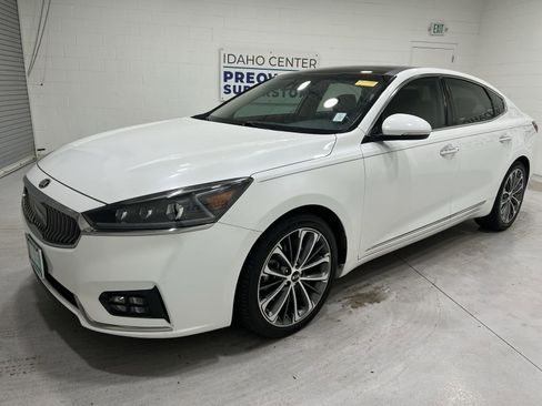 Used 2019 Kia Cadenza Technology image 4