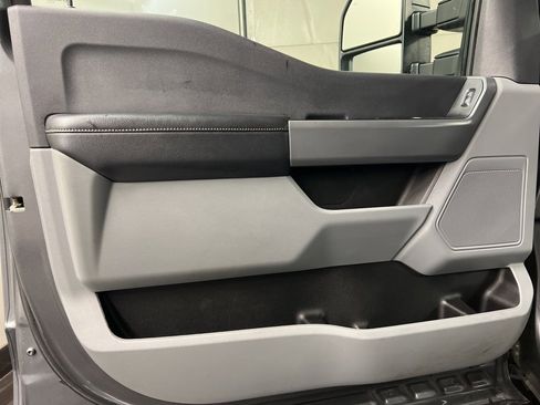 Used 2024 Ford F350 XLT image 25