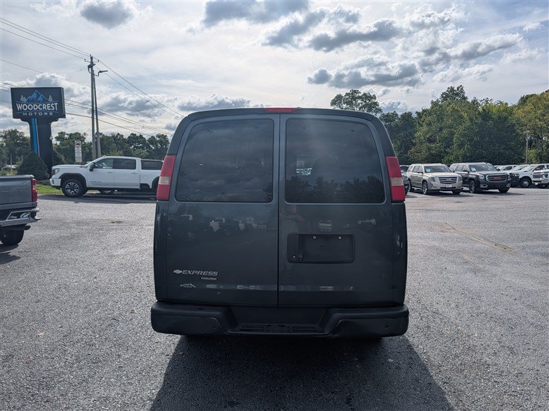 Used 2014 Chevrolet Express 2500 LS RWD image 4