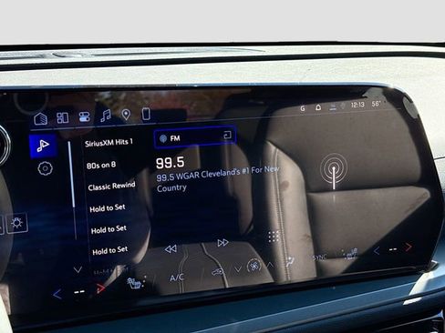 New 2026 Chevrolet Traverse LT w/ Midnight/Sport Edition image 16