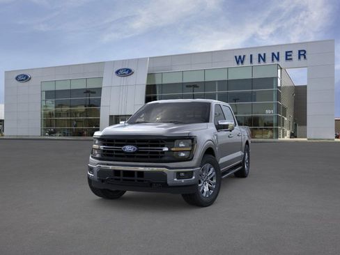 New 2025 Ford F150 XLT w/ Equipment Group 302A MID image 2