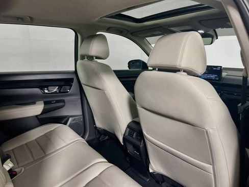 Used 2024 Honda CR-V EX-L image 8