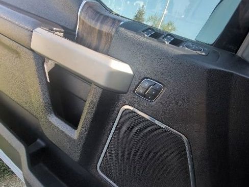 Used 2018 Ford F150 Lariat AWD/4WD image 14