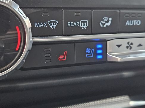 Used 2023 Ford F150 Lariat w/ Equipment Group 502A High AWD/4WD image 23