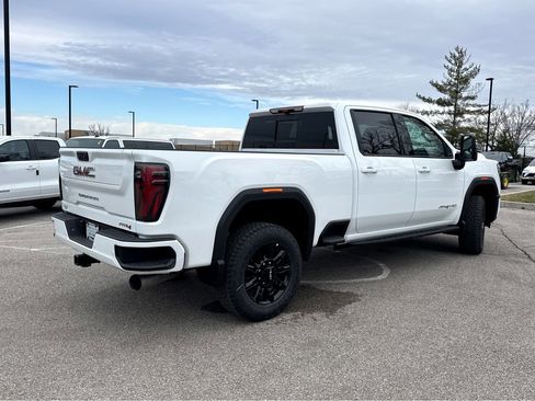 New 2026 GMC Sierra 2500 AT4 w/ AT4 Premium Plus Package image 2