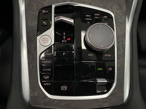 New 2026 BMW X6 xDrive40i image 28