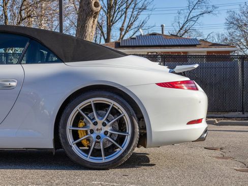 Used 2016 Porsche 911 Carrera image 23