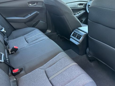 Used 2025 Honda Accord Sport image 29