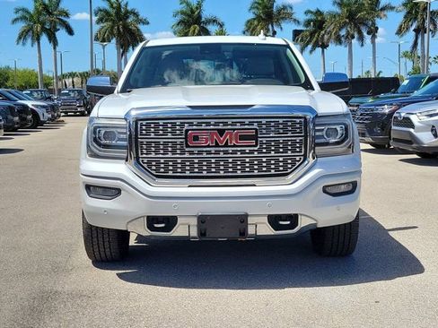 Used 2018 GMC Sierra 1500 Denali w/ Denali Ultimate Package image 2