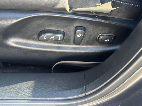 Used 2012 INFINITI M37 w/ Sport Pkg RWD image 21