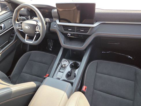Used 2026 Ford Explorer Tremor AWD/4WD image 20