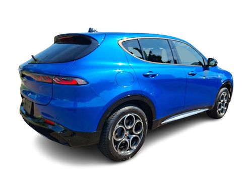 Used 2024 Alfa Romeo Tonale Ti w/ Premium Interior Package AWD/4WD image 5