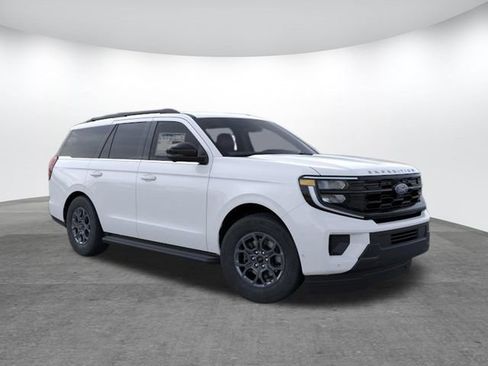 New 2026 Ford Expedition Active RWD image 7