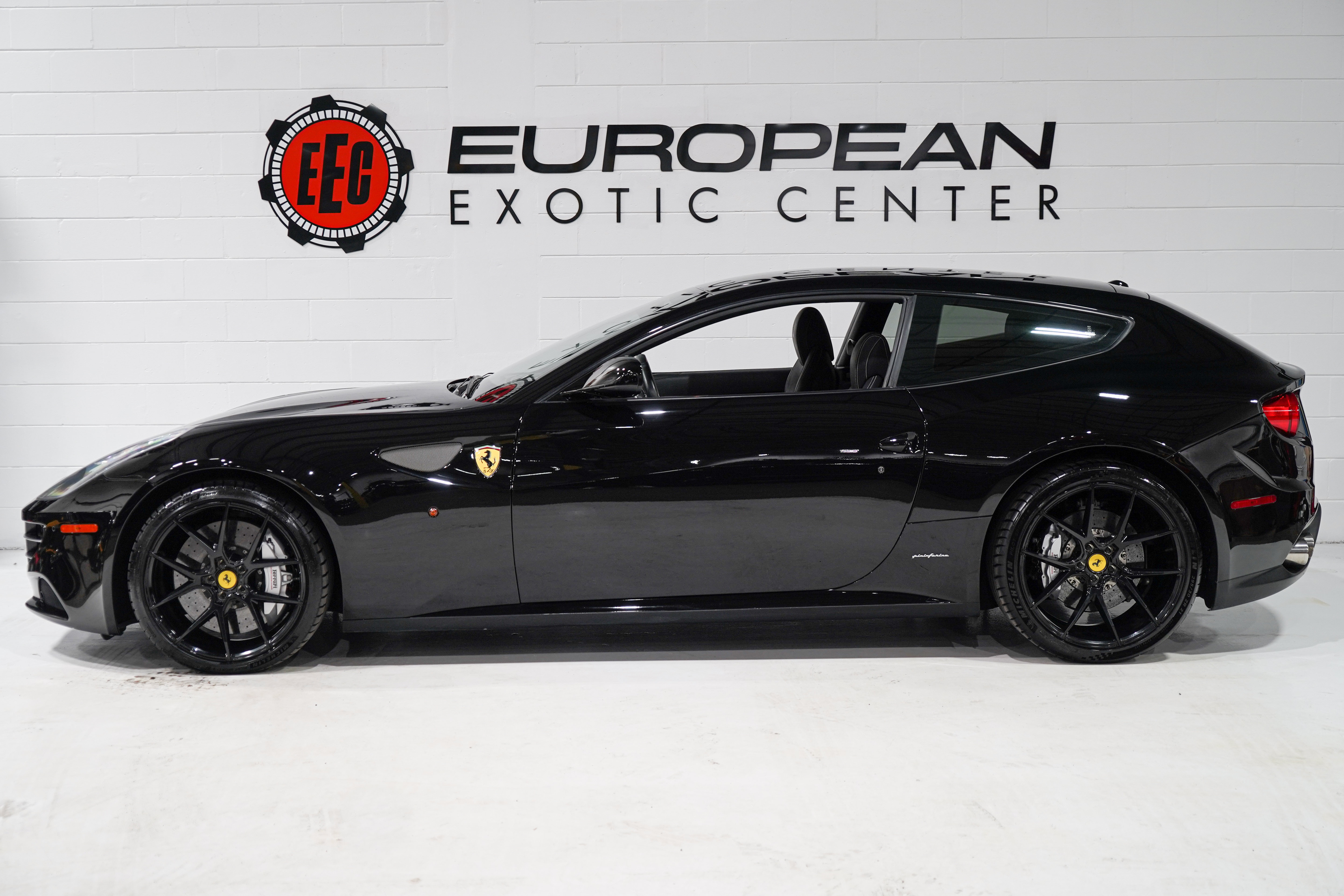 Used 2014 Ferrari FF AWD/4WD image 7