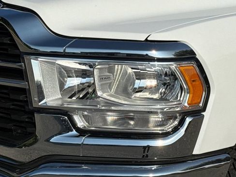 Used 2024 RAM 2500 Big Horn w/ Off Road Package AWD/4WD image 4