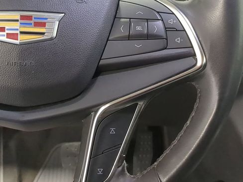 Used 2018 Cadillac XT5 Luxury w/ Driver Awareness Package image 31