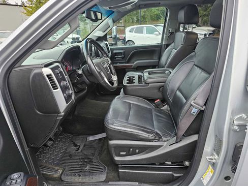 Used 2015 GMC Sierra 3500 SLT w/ Duramax Plus Package image 20