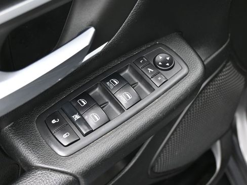 Used 2020 RAM 1500 Big Horn image 17