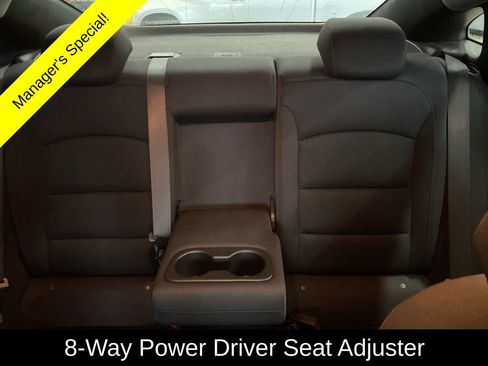 Used 2023 Chevrolet Malibu LT FWD image 13