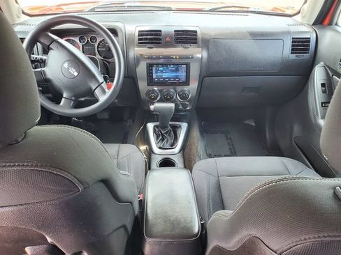 Used 2009 HUMMER H3 AWD/4WD image 6