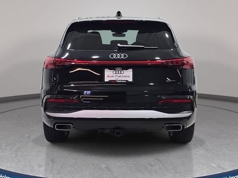 Used 2025 Audi Q5 Premium Plus w/ Premium Plus AWD/4WD image 7