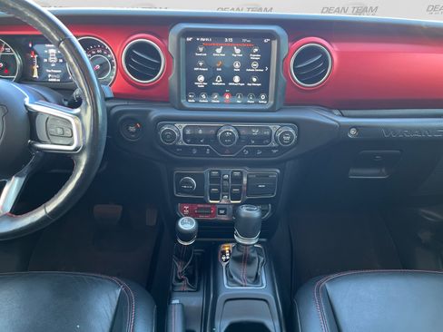 Used 2019 Jeep Wrangler Unlimited Rubicon AWD/4WD image 11