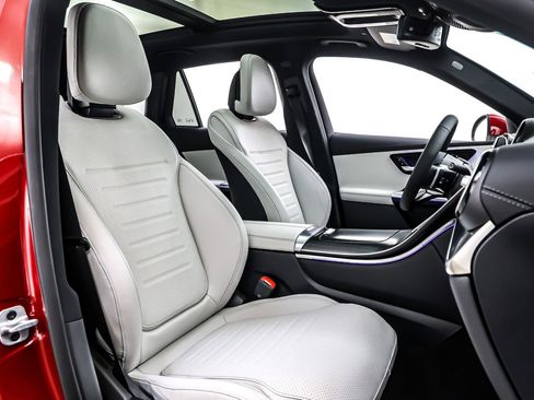 New 2026 Mercedes-Benz GLC 300 image 7