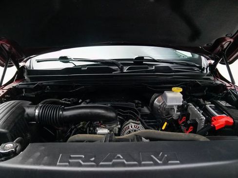 Used 2022 RAM 1500 Limited w/ Body Color Bumper Group AWD/4WD image 13