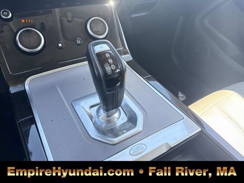 Used 2020 Land Rover Range Rover Evoque S image 26