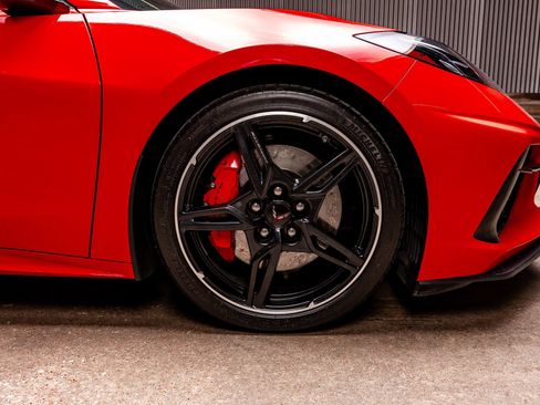 Used 2022 Chevrolet Corvette Stingray Preferred Cpe w/ Z51 Performance Package image 11