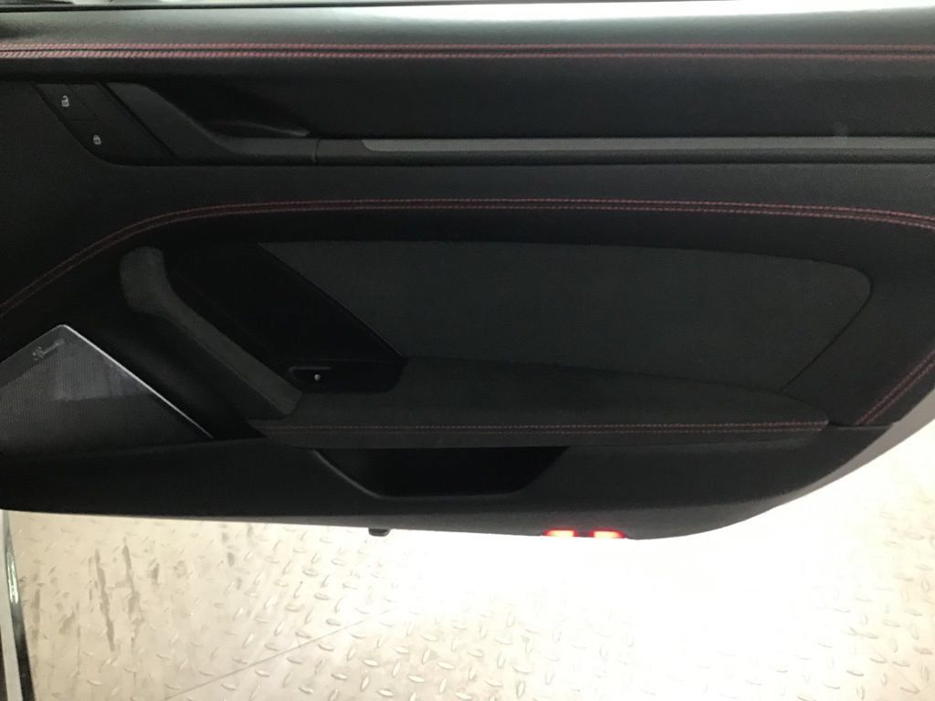 Certified 2022 Porsche 911 Carrera 4 GTS AWD/4WD image 33
