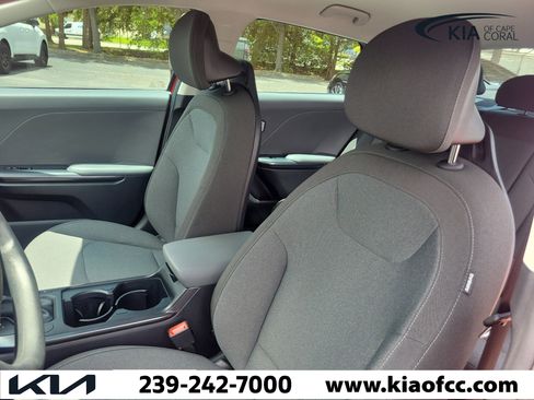 Certified 2025 Kia K4 FWD image 16