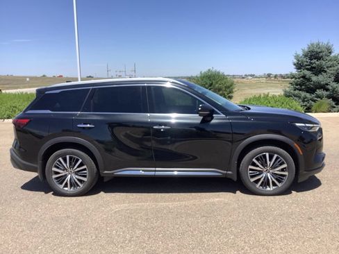 Used 2023 INFINITI QX60 Sensory w/ Vision Package AWD/4WD image 6