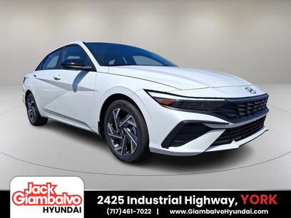 New 2025 Hyundai Elantra SEL
