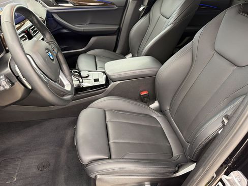 Used 2023 BMW X3 xDrive30i w/ Premium Package AWD/4WD image 5