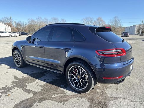 Used 2017 Porsche Macan Turbo image 7
