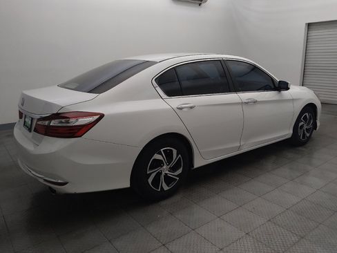 Used 2017 Honda Accord LX image 10