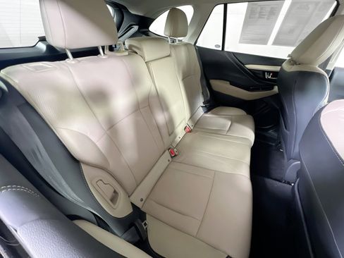 Used 2022 Subaru Outback Limited image 27