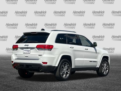 Used 2018 Jeep Grand Cherokee Limited AWD/4WD image 5