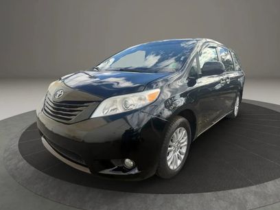 Used 2015 Toyota Sienna XLE