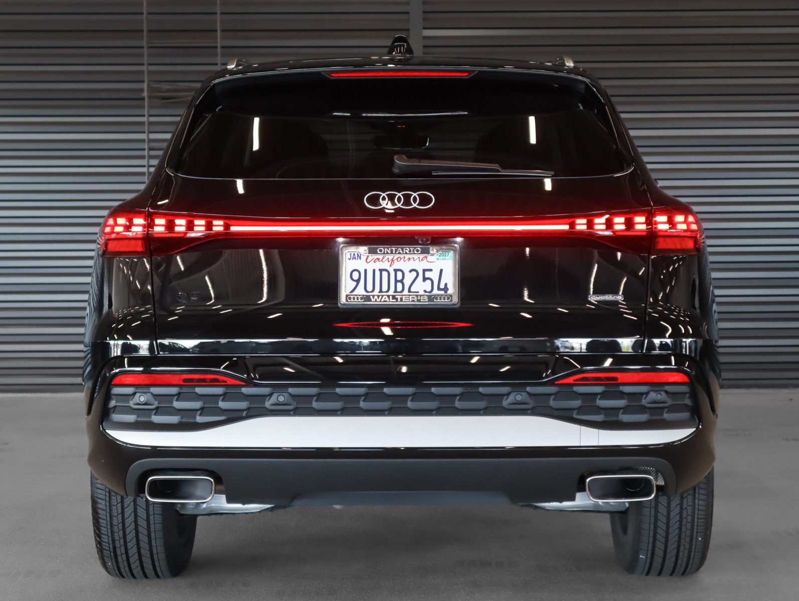 Used 2025 Audi Q5 Premium w/ Convenience Package AWD/4WD image 14